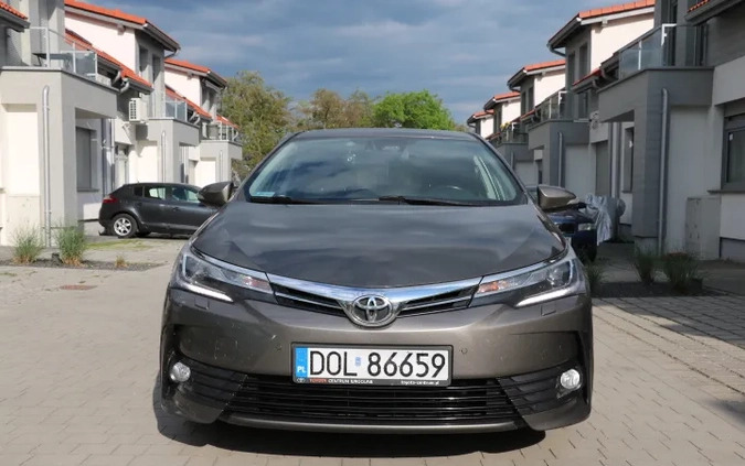 Toyota Corolla cena 61900 przebieg: 159900, rok produkcji 2017 z Oleśnica małe 436